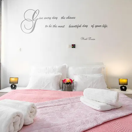 アパート Luxe Comfort Melesio In Centre