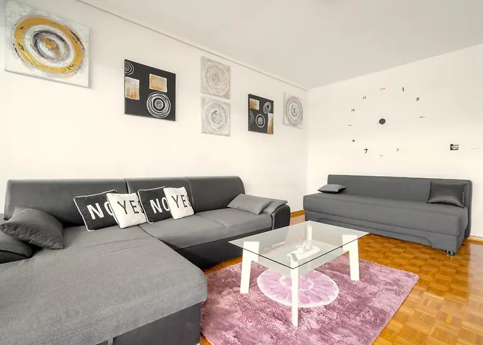 Luxe Comfort Melesio In Centre