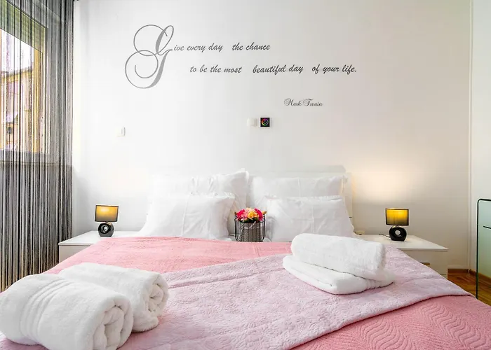 Διαμέρισμα Luxe Comfort Melesio In Centre